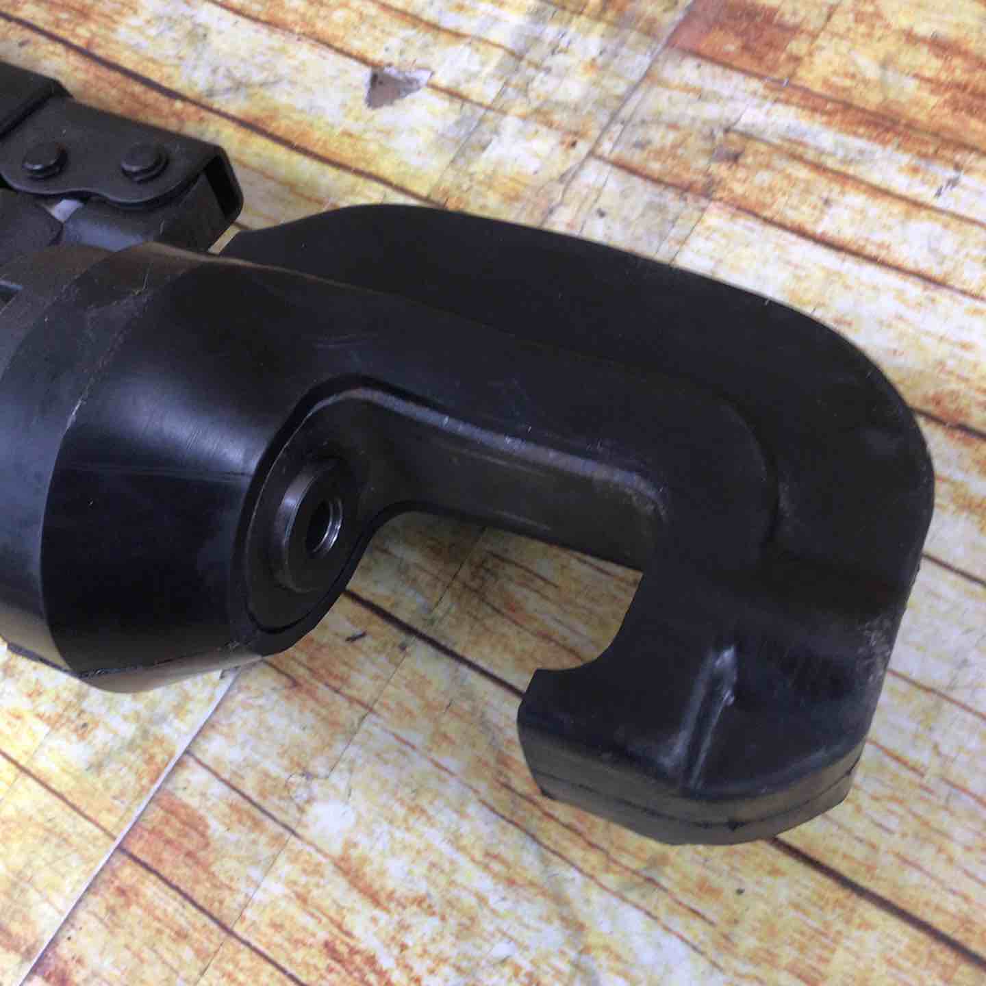 泉精器(IZUMI) 手動油圧式圧着圧縮工具 15号B【川崎店】 – アクト