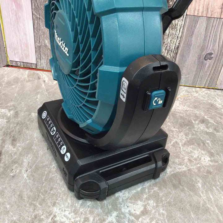 ★マキタ(makita) コードレスファン CF102DZ(本体のみ)【八潮店】