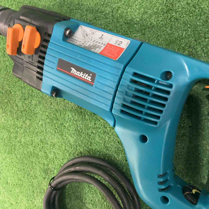 ◇マキタ(makita) ダイヤコア震動ドリル 120mm 8406C【川口店】