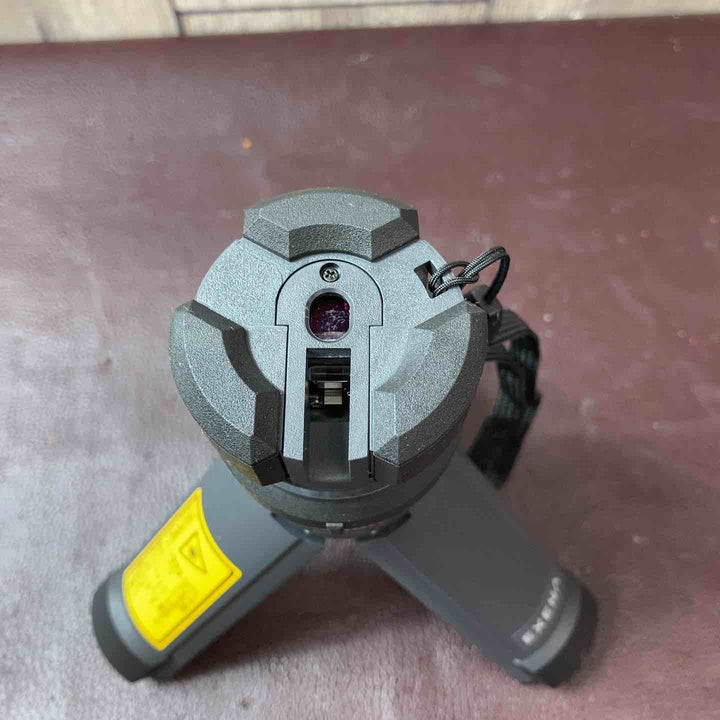 【中古美品】パナソニック(Panasonic) レーザー墨出し器  壁十文字タイプ グリーンレーザー BTL4100 墨出し名人ケータイGL【東大和店】