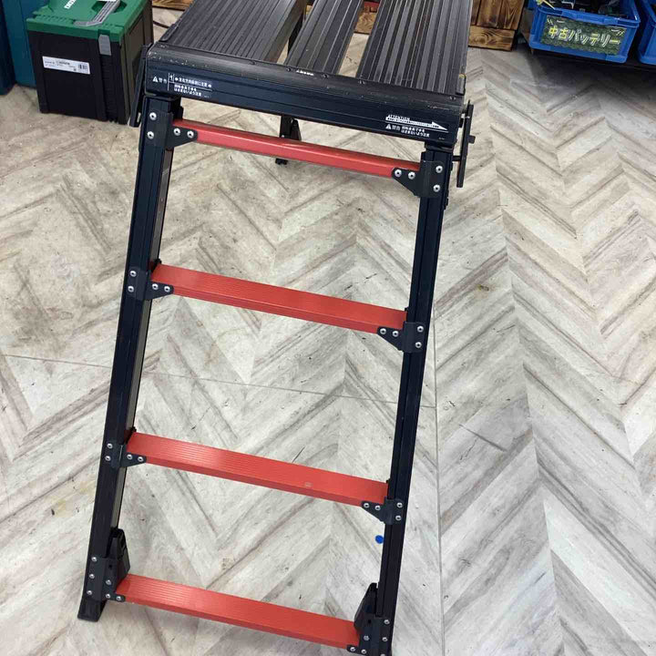 【店頭受取り限定】アルインコ GAUDI GUX-1014WL 脚立 はしご 足場 洗車 可搬式作業台 塗装 内装  メンテナンス 撮影  【越谷店】