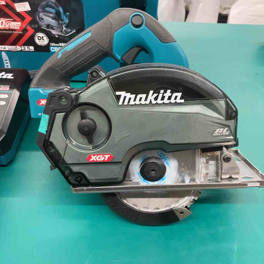 ★マキタ(makita) コードレスチップソーカッター CS003GRDX　充電回数3回 1回【戸田店】