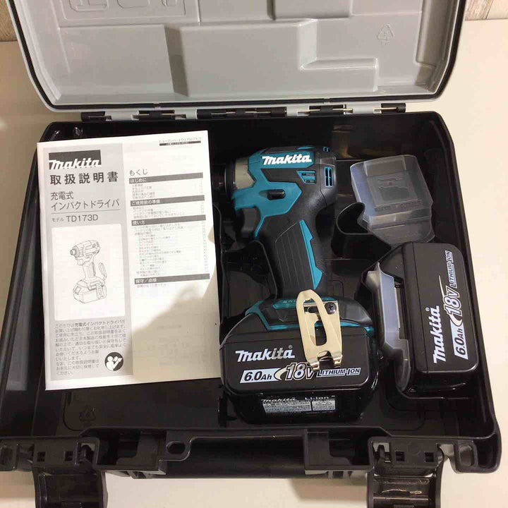 【未使用品】★純正バッテリー2個付き★マキタ(makita) コードレスインパクトドライバー TD173DX ブルー 青【戸田店】