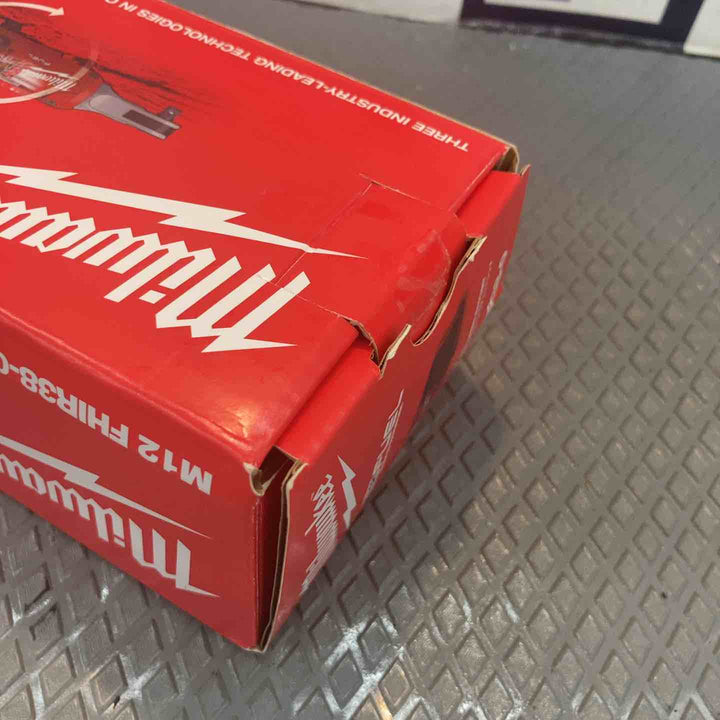 【未使用品】ミルウォーキー コードレスラチェットレンチ M12 FHIR38-0 JP【所沢店】