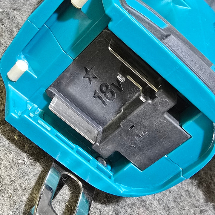 【中古品・バッテリ付き！】マキタ(makita) コードレスピンネイラ PT353DZK【桶川店】