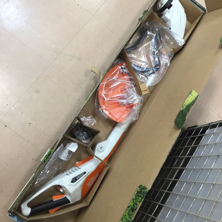 【未使用長期保管品】STIHL スチール FSA 45 バッテリー内臓 刈払機【草加店】