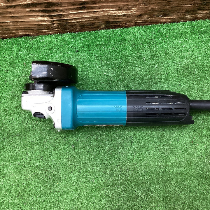 ☆マキタ(makita) 100mmディスクグラインダ GA4033【川越店】