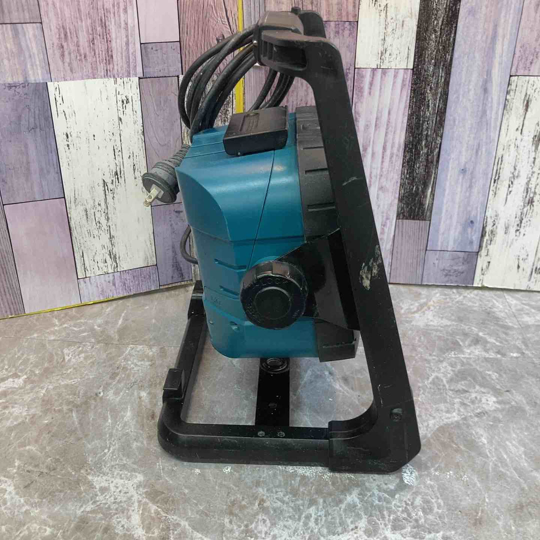 ★マキタ(makita) コードレスLEDスタンドライト ML805【八潮店】