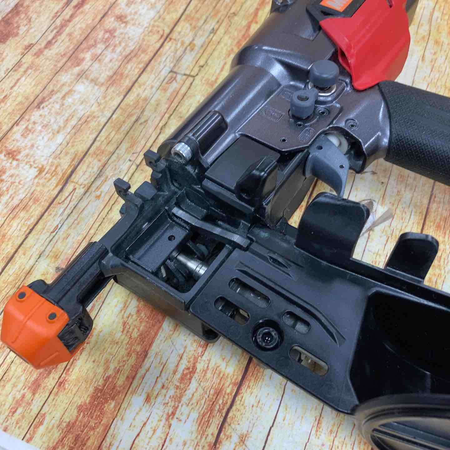 ☆マックス(MAX) 高圧エアネジ打ち機 HV-R41G6(D)-R【川崎店
