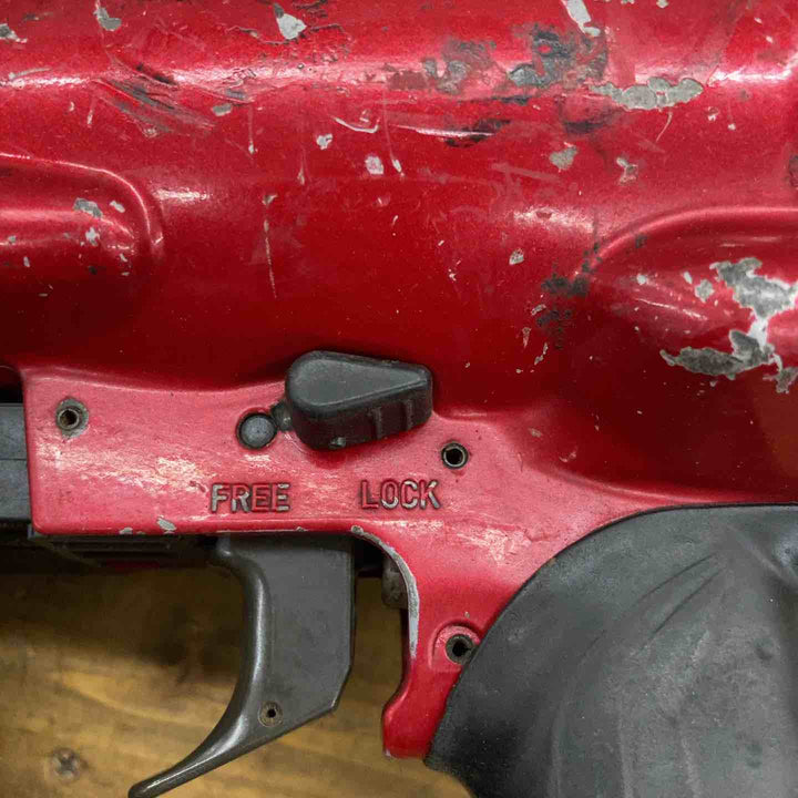 ★マキタ(makita) 高圧エア釘打ち機 AN900HX【所沢店】