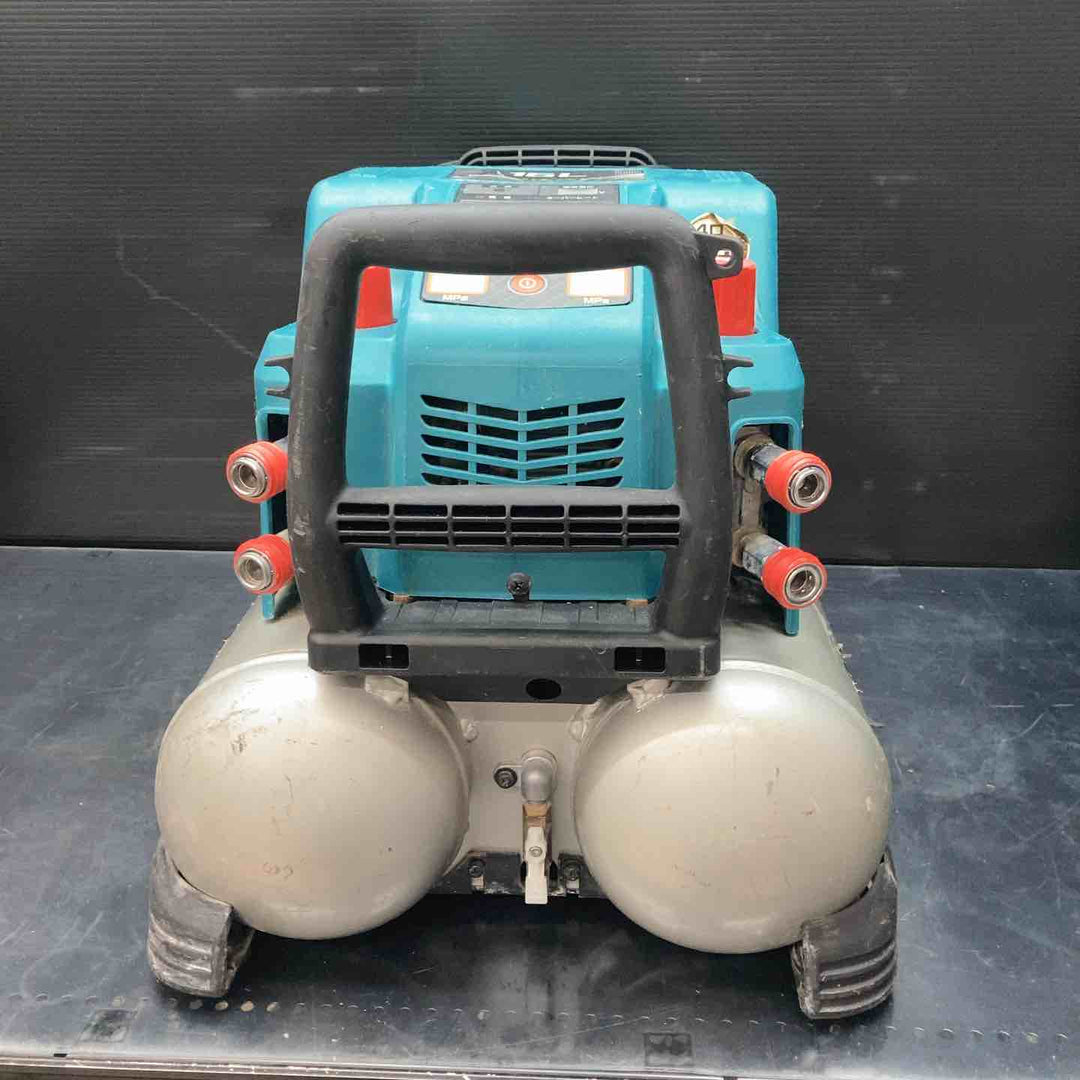 ★マキタ(makita) エアコンプレッサー AC462XGH【川越店】