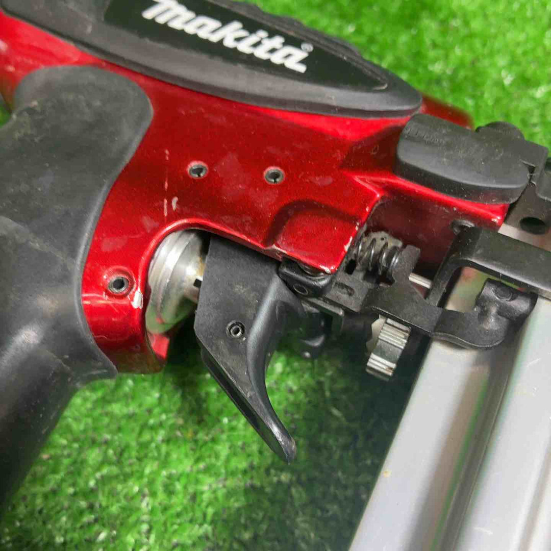 マキタ(makita) 高圧ピンネイラ AF501HP【藤沢店】