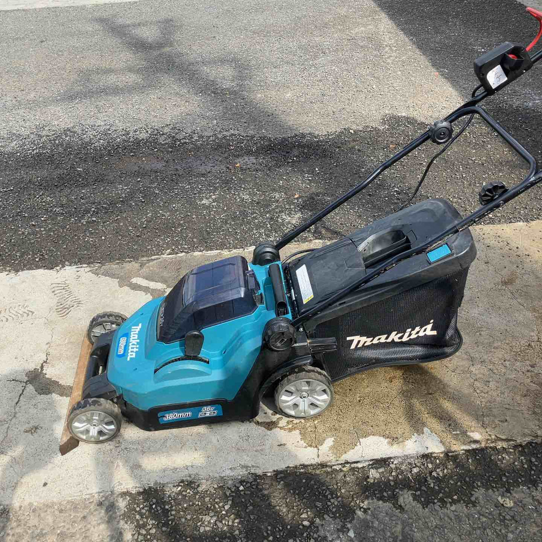 【店頭受取り限定】◇マキタ(makita) 36V 380mm充電式芝刈機 MLM382DZ【柏店】