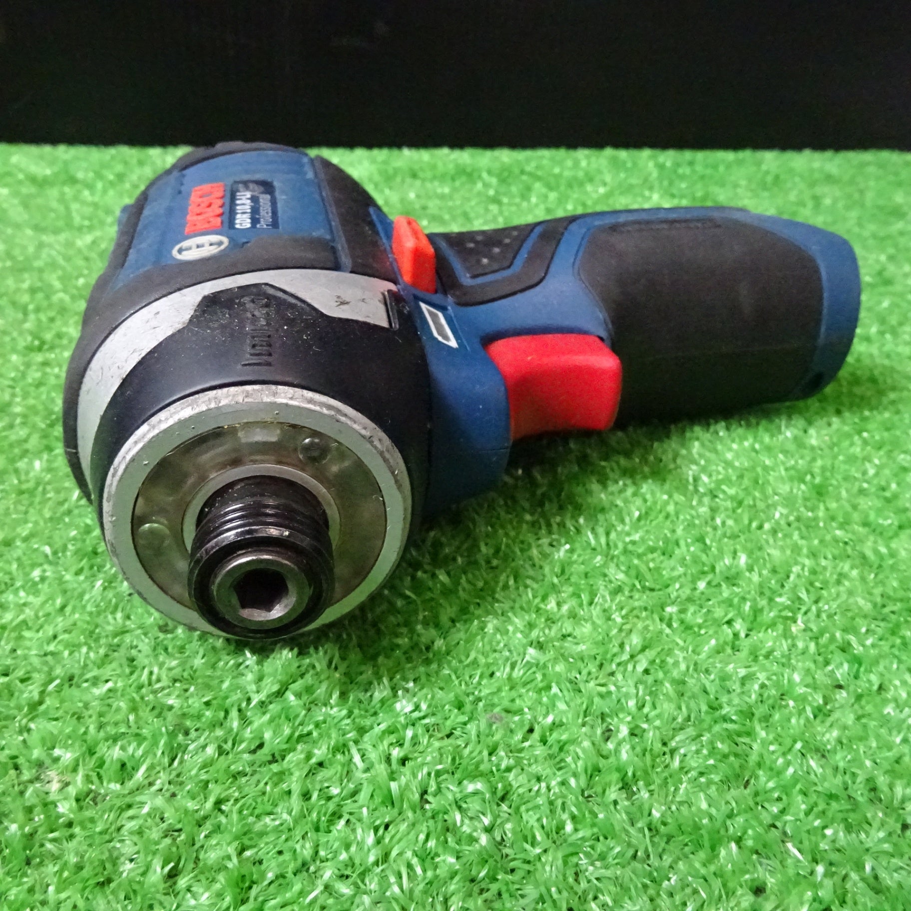 〇ボッシュ(BOSCH) 10.8Vバッテリー インパクトドライバー GDR10.8-LI