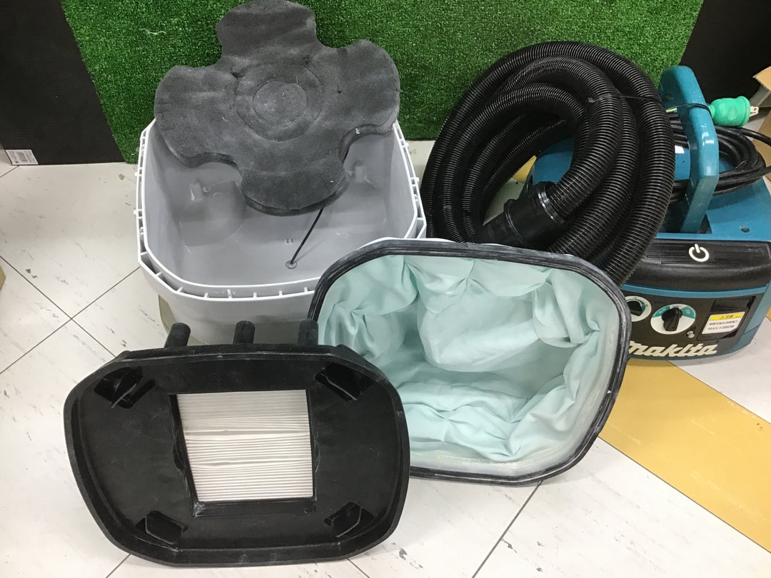 ★マキタ(makita) 集じん機 乾式 VC0830 連動機能【富山店】●P