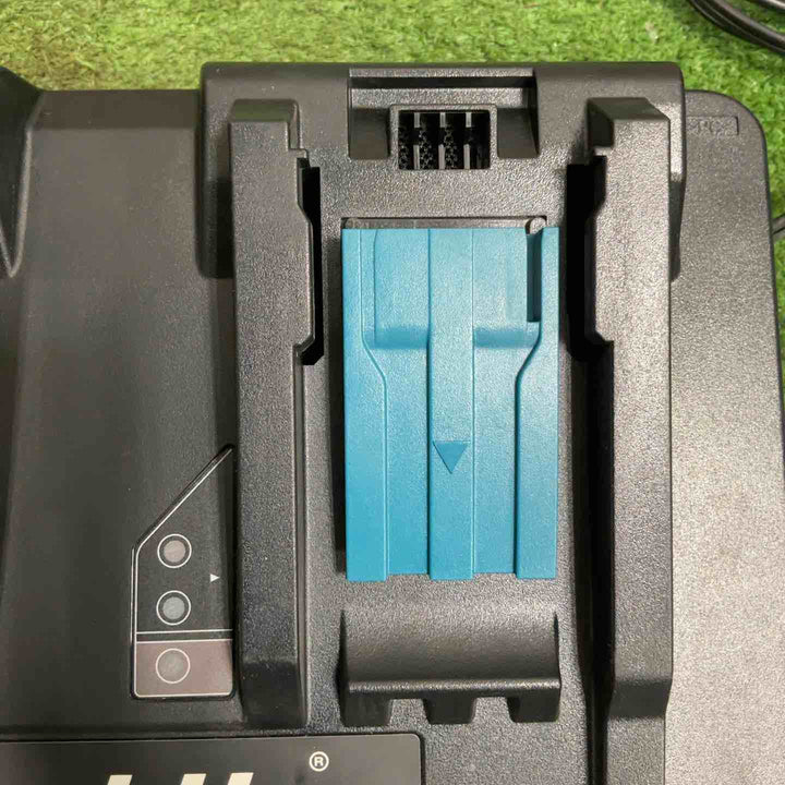 ★マキタ(makita) 2口急速充電器 DC18RD【草加店】