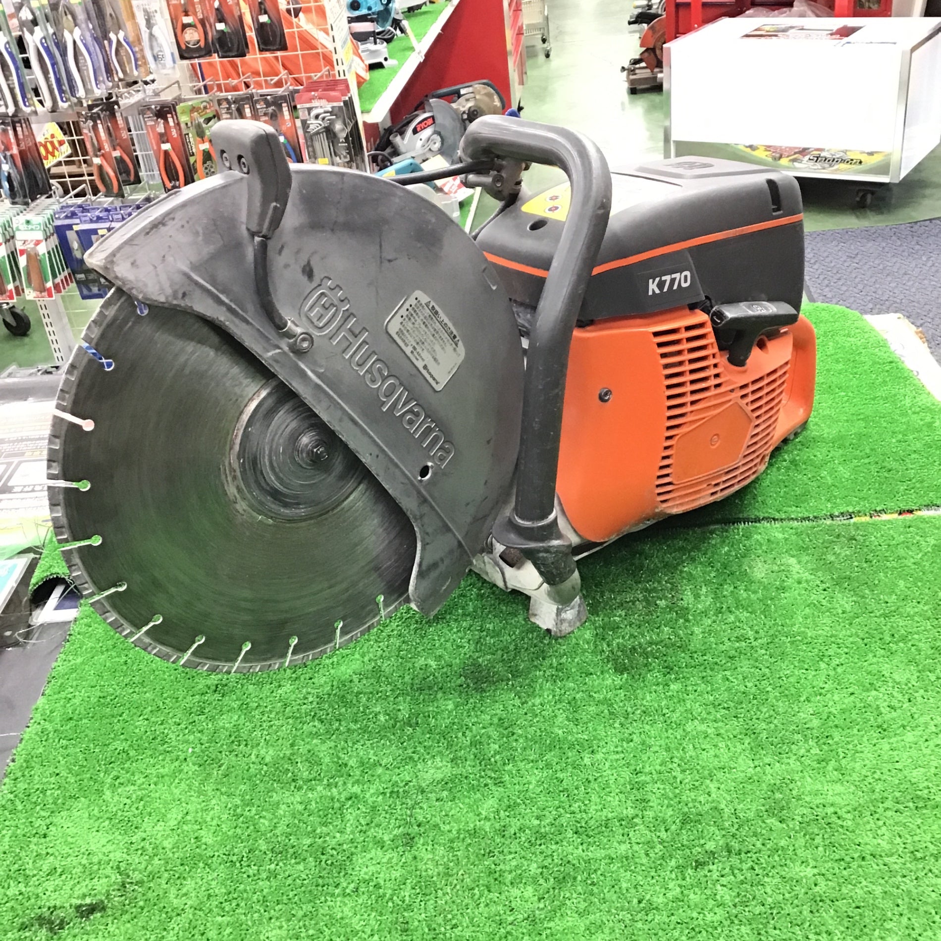説明必読※ ハスクバーナ(Husqvarna) エンジンカッター K770【桶川店