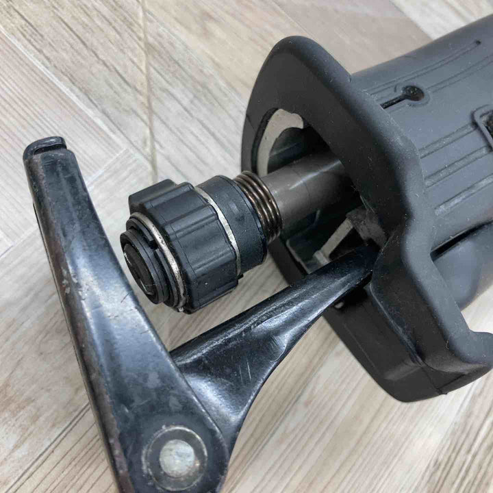 ◇マキタ(makita) セーバソー(レシプロソー) JR3040T【八潮店】