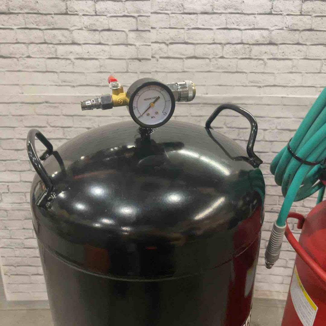 【店頭受取り限定】アストロプロダクツ エアコンプレッサー VSC071 サブタンク38L付き【川口店】
