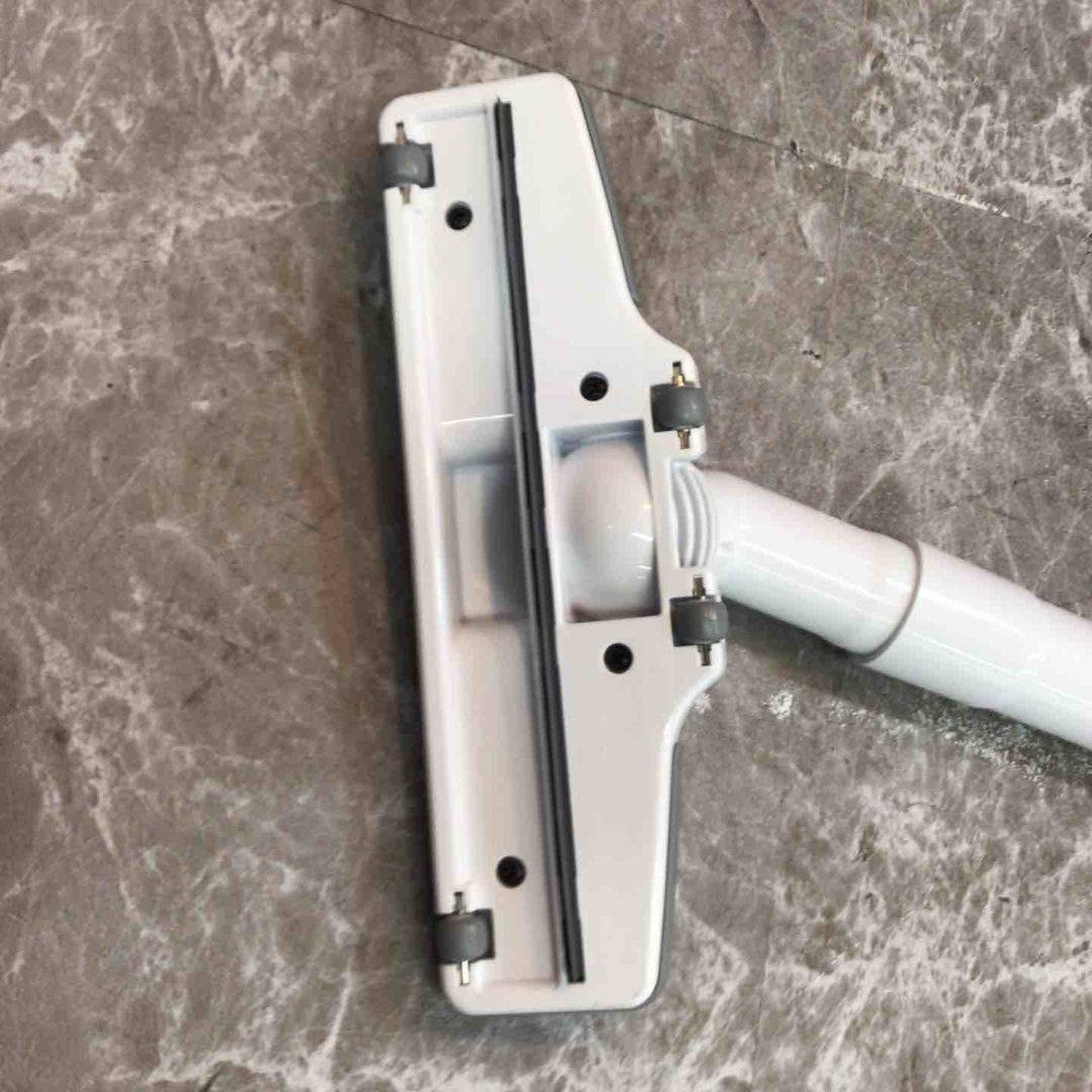 ◇マキタ(makita) コードレスクリーナー CL142FDZW【八潮店】