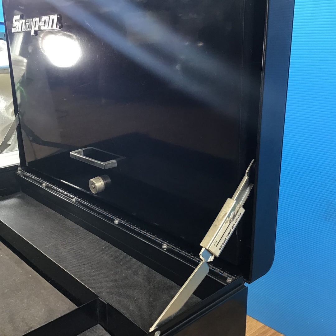 【店頭受取り限定】〇Snap-on ツールチェスト KRA4059BKP【岩槻店】