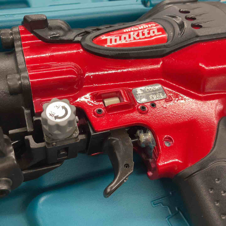 ★マキタ(makita) 高圧エア釘打ち機 AN510HS サイディング【戸田店】