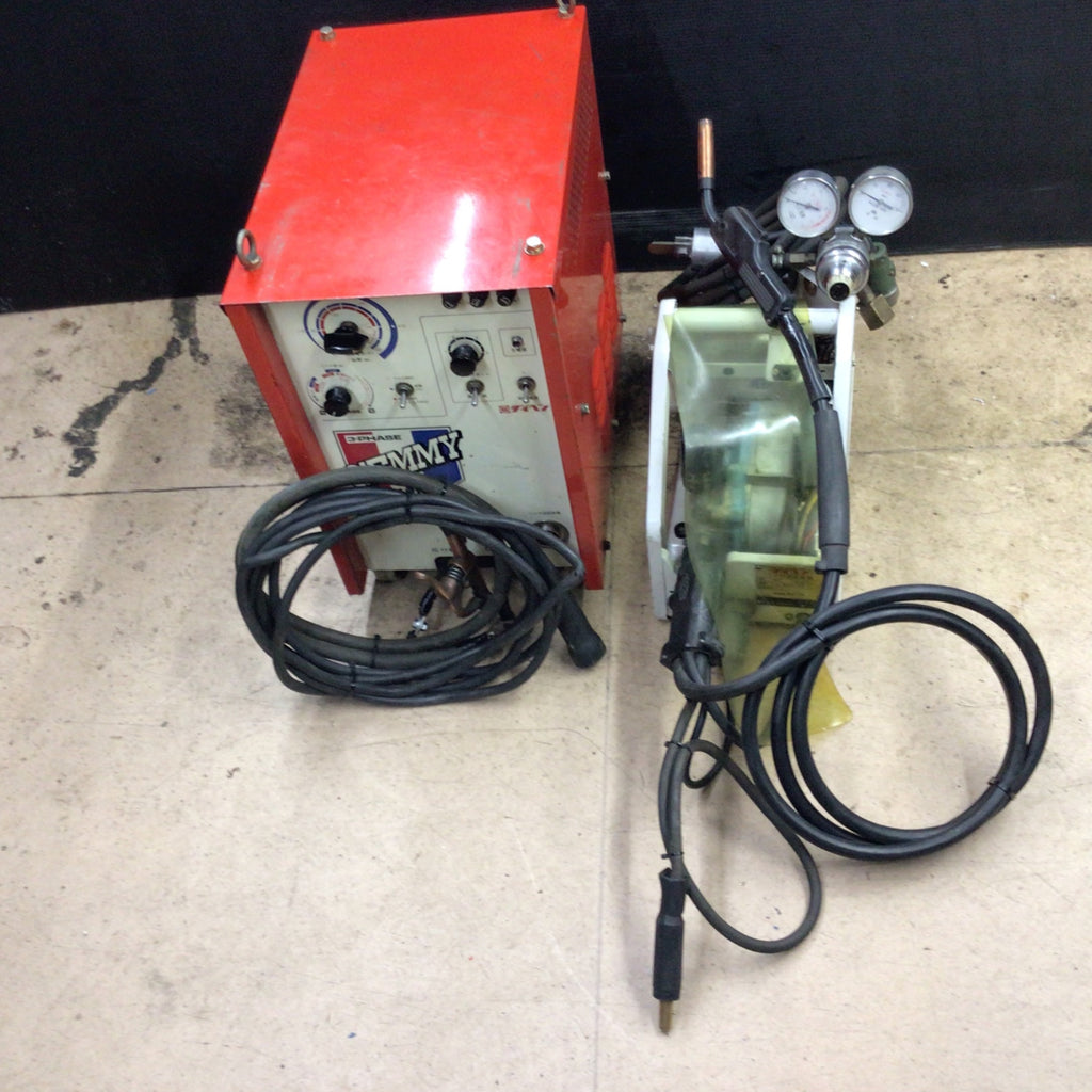 cUELHoHhk3F7WHRHeBEqE1qDr5lpuV