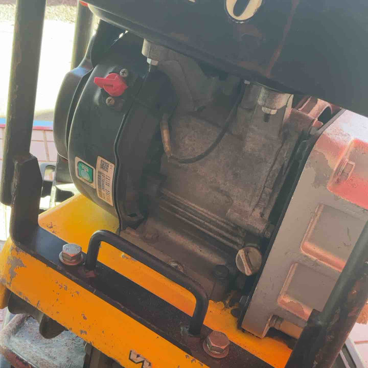 【店頭受取り限定】明和 MEIWA 前後進プレート バイブロコンパクター RP60【草加店】