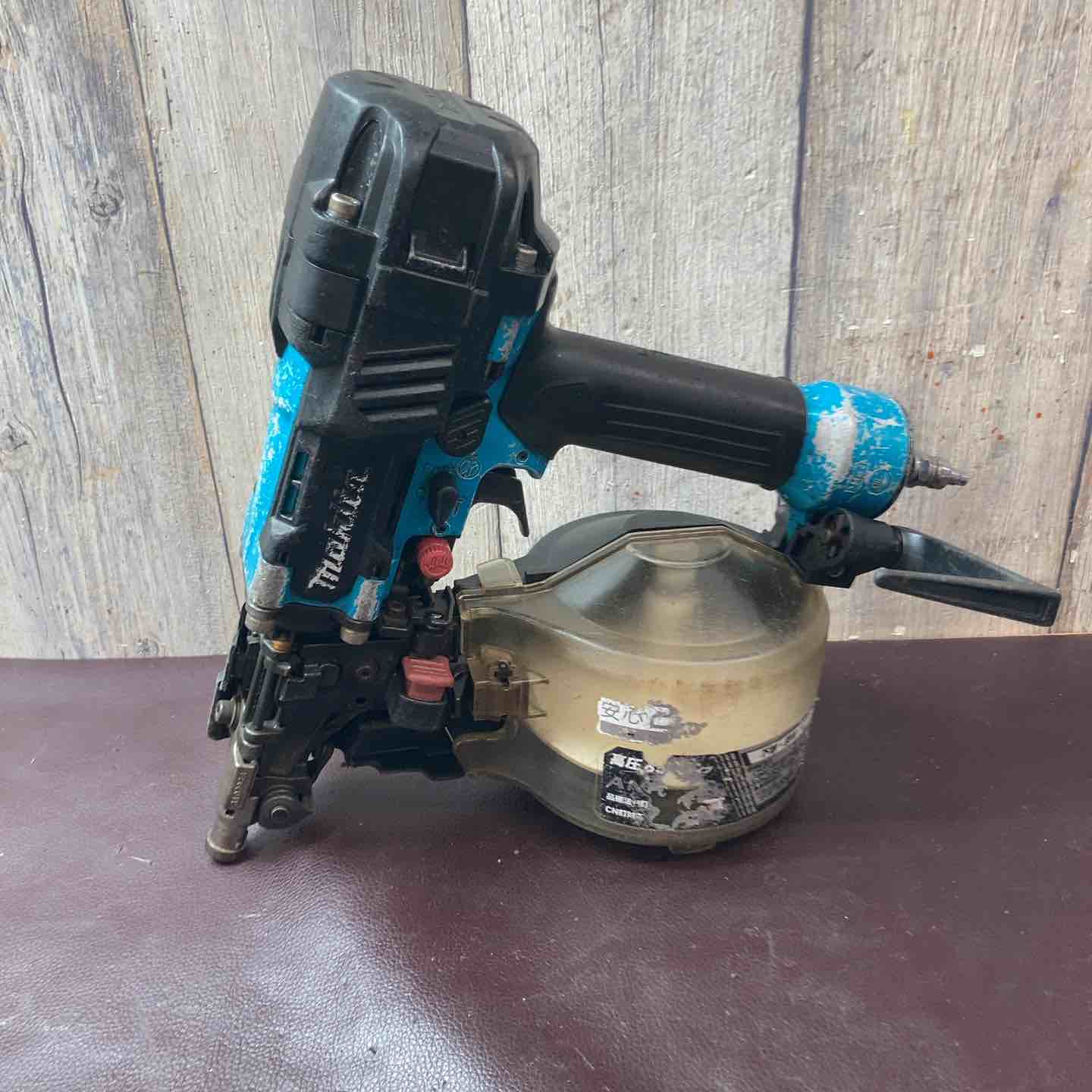 中古】マキタ Makita AN632H 65mm高圧エア釘打【ハンズクラフト佐賀】
