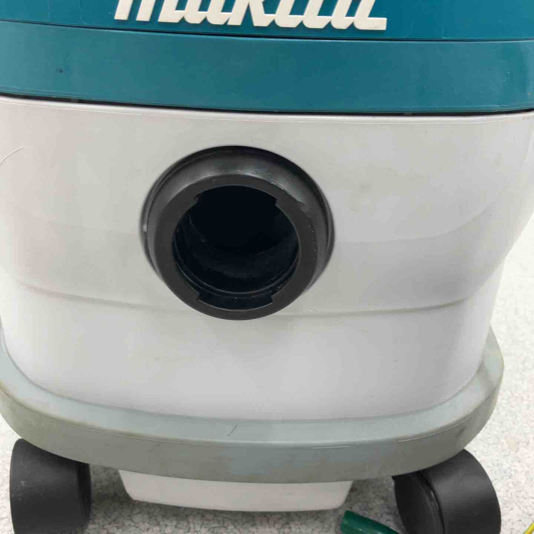★マキタ(makita) 15L集じん機(粉じん専用) VC1530【八潮店】