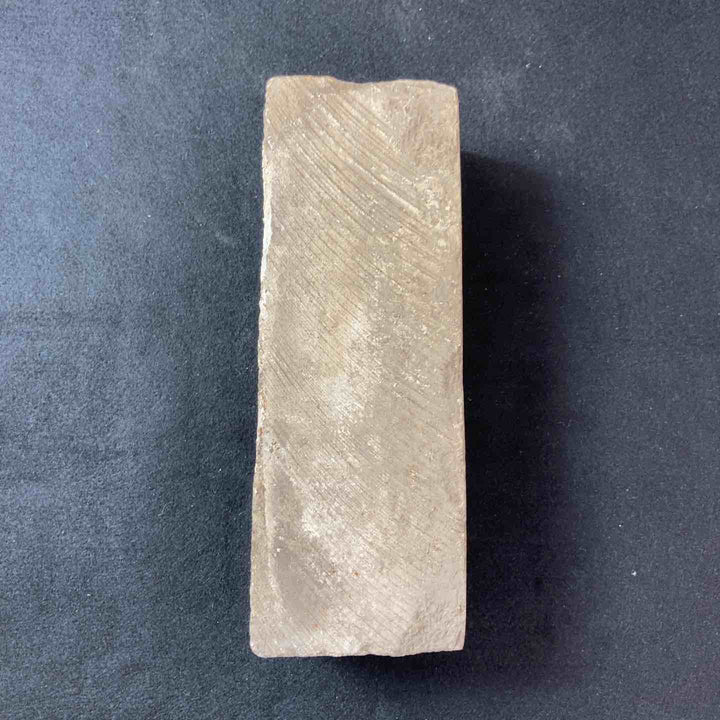 【中古品】天然砥石 産地不明 1.94Kg 沼田？ 総本山？【東大和店】