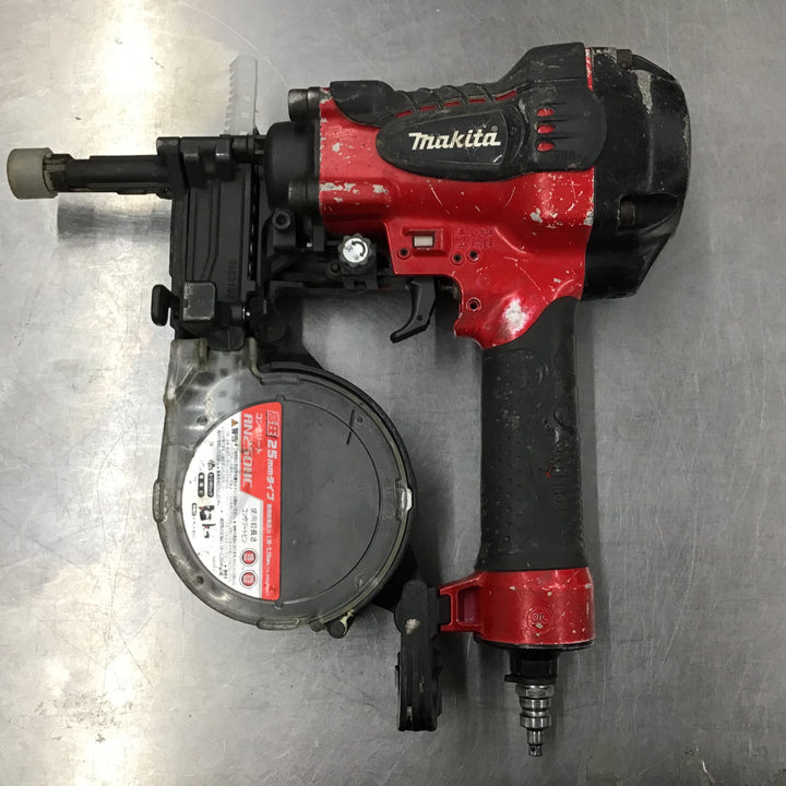 ★マキタ(makita) 高圧エア釘打ち機 AN250HC【戸田店】