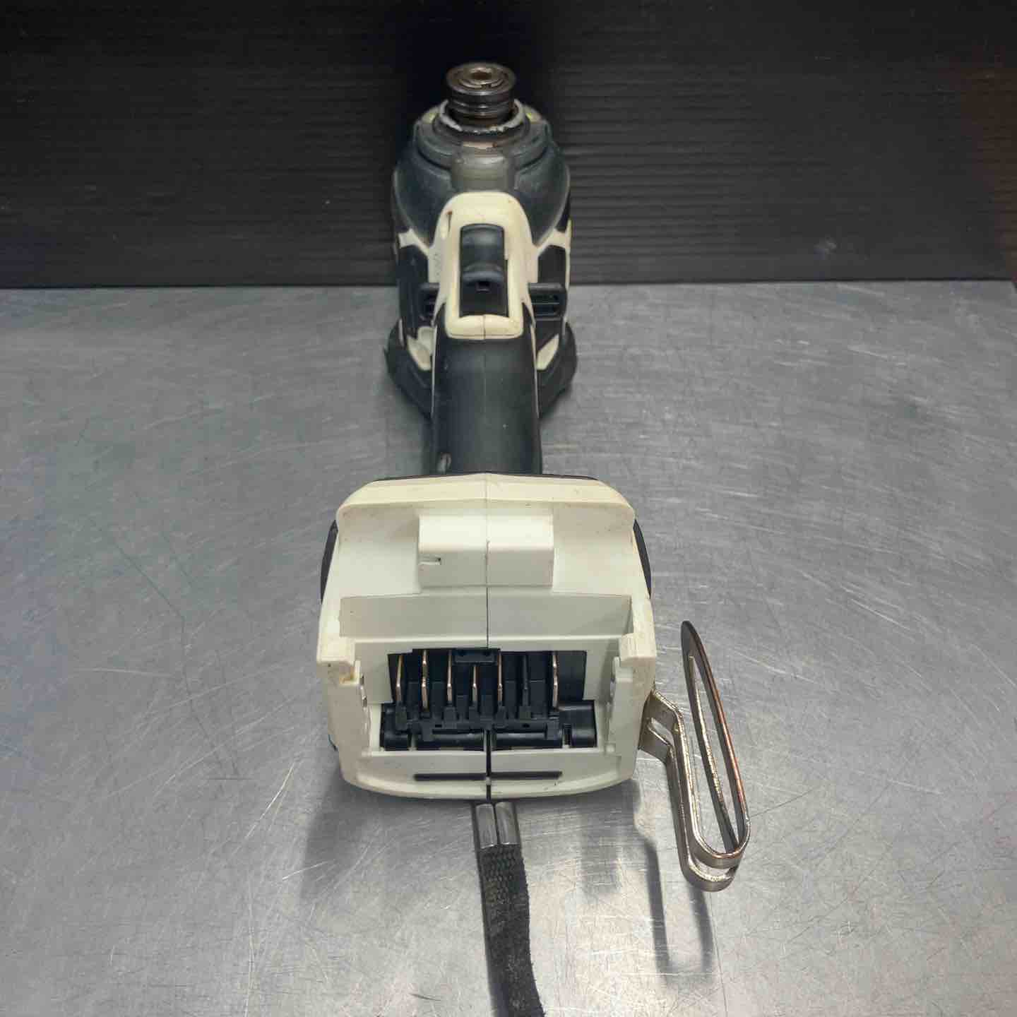 中古品】 ハイコーキ(HIKOKI ※旧:日立工機) コードレスインパクト