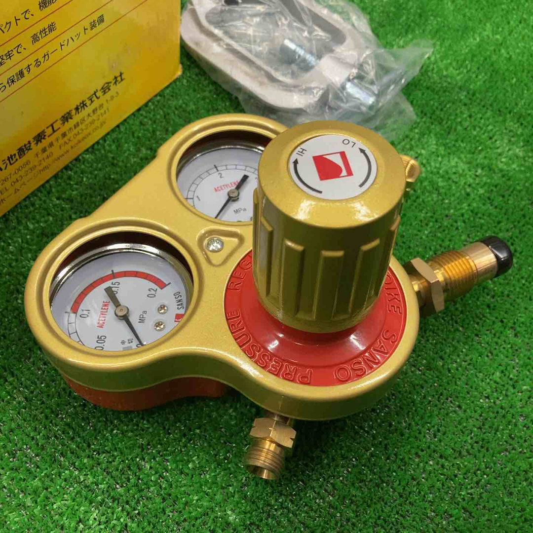 小池酸素 溶断器用圧力調整器 セーフティゴールド 酸素用・アセチレン用 計4点+阪口製作所 酸素調整器 S-3K 関東式 2点 計6点セット【桶川店】