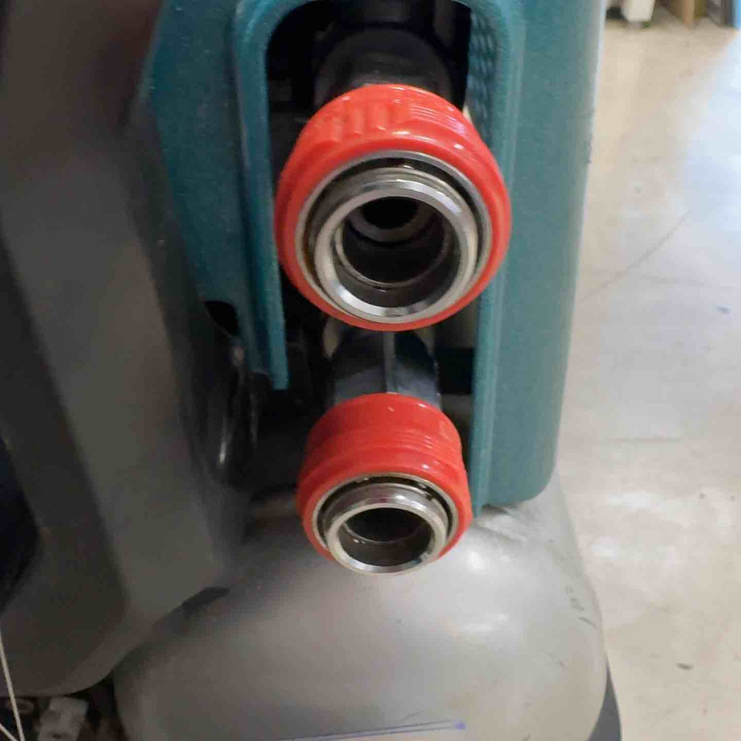 限定特価！マキタ(makita) エアコンプレッサー AC500XL【町田店】