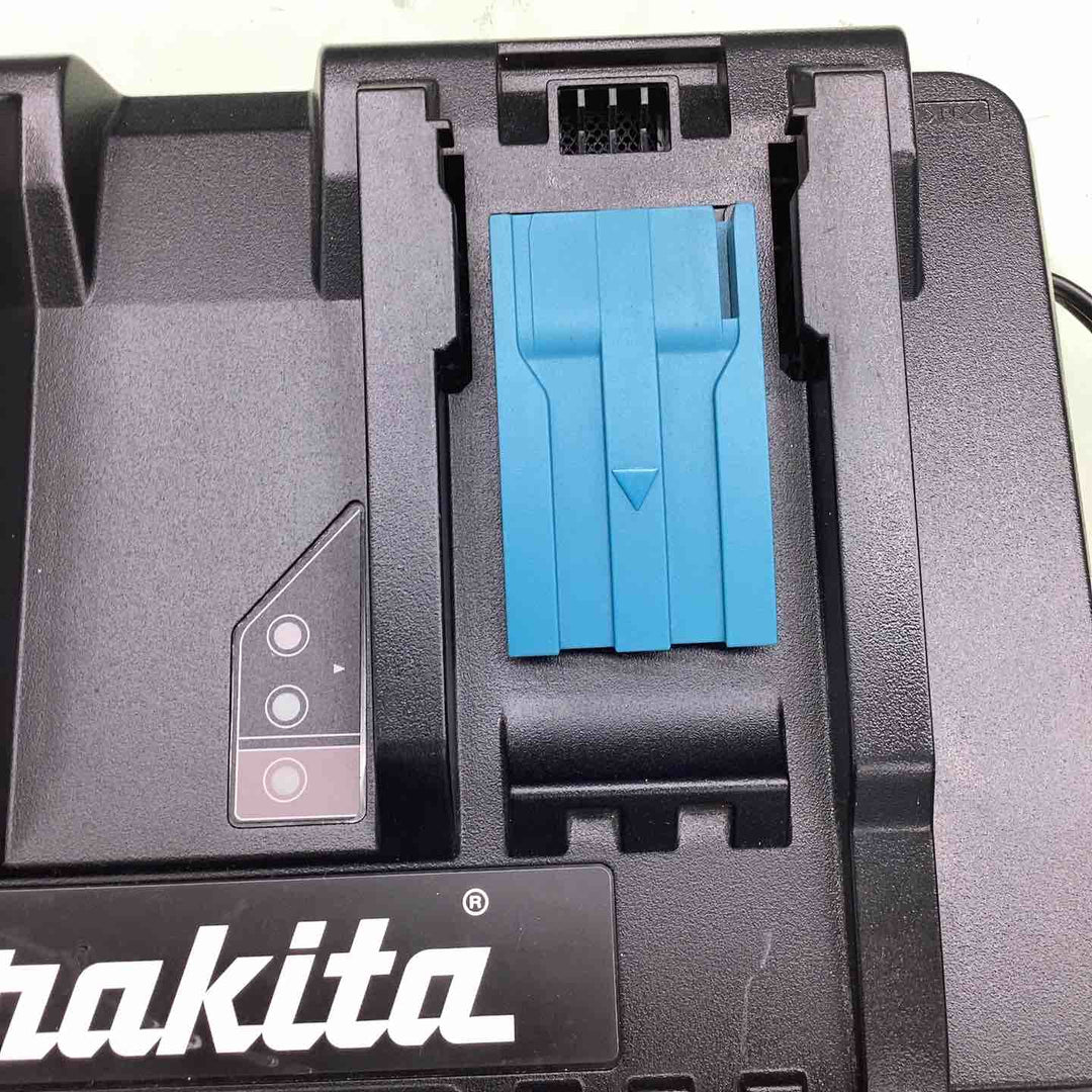 マキタ(makita) 2口急速充電器 DC18RD 7.2v 18v【越谷店】