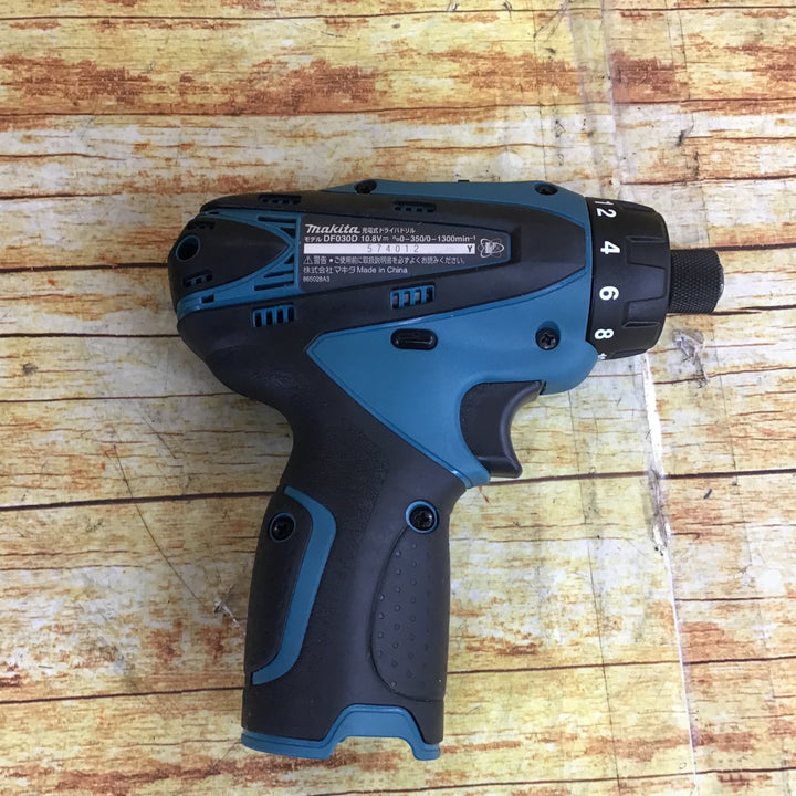 ☆マキタ(makita) コードレスドリルドライバー DF030DWX【川崎店】