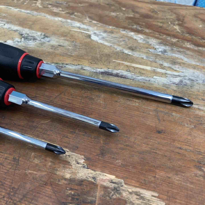 ▲樹脂柄マイナスドライバーセット4本　NTD1P04【柏店】