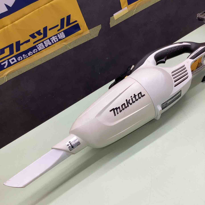 ◇マキタ(makita) コードレスクリーナ CL140FDZW バッテリー1個付き BL1430 156回 10％放電  ストレートパイプ欠品 【越谷店】