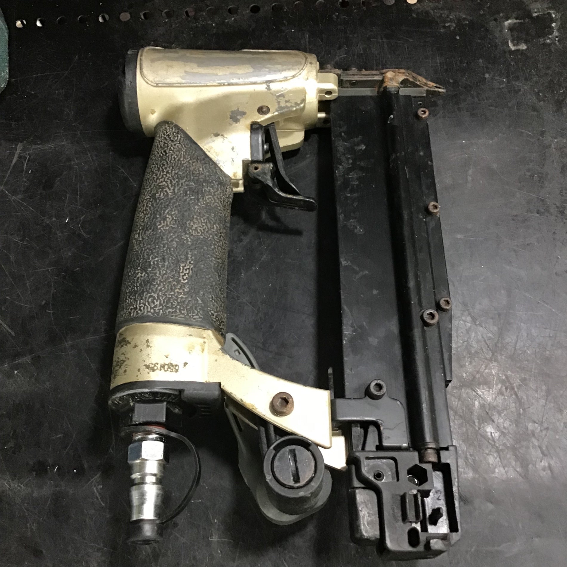 ☆ハイコーキ(HIKOKI ※旧:日立工機) 常圧ピンネイラ NP35A【草加店 ☆ハイコーキ(HIKOKI ※旧:日立工機) 常圧ピンネイラ NP35A【草加店