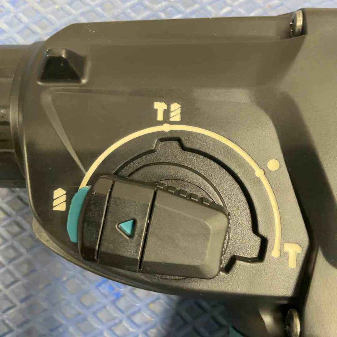 ★マキタ(makita) コードレスハンマドリル HR244DRGX【草加店】