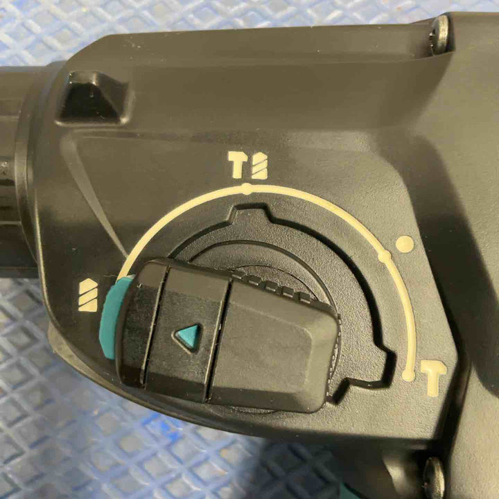 ★マキタ(makita) コードレスハンマドリル HR244DRGX【草加店】