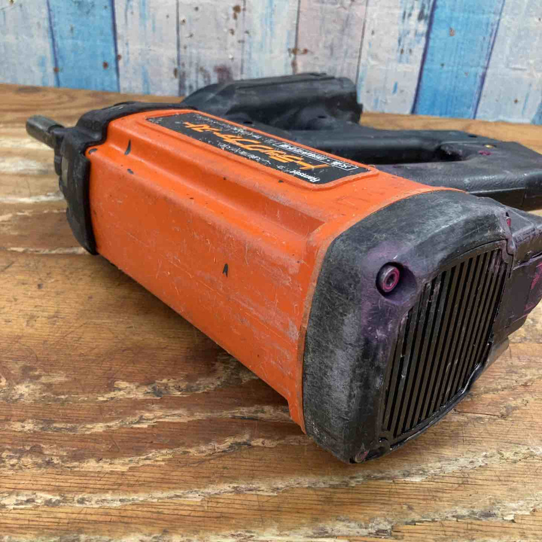 ◇トラックファースト コードレスガス銃 TF-1100JQ【柏店】