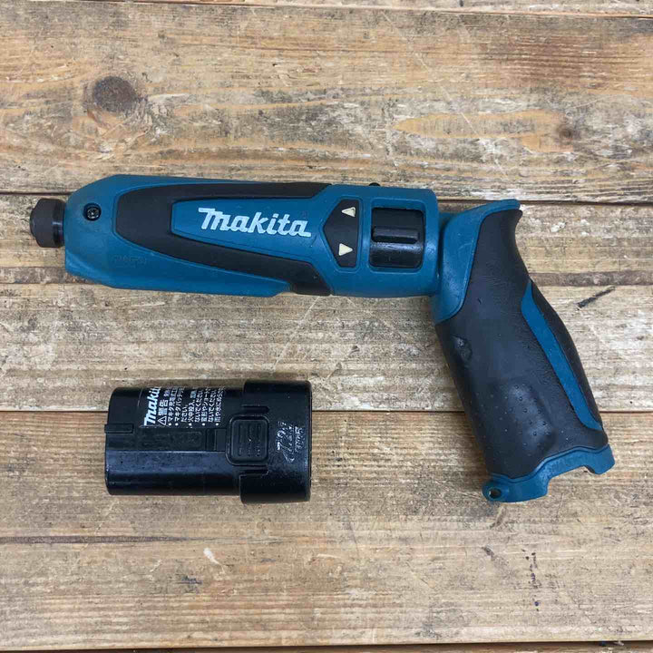 【中古品】 マキタ(makita) 充電式ペンインパクトドライバ TD021DS 電工 7.2V 【東大和店】
