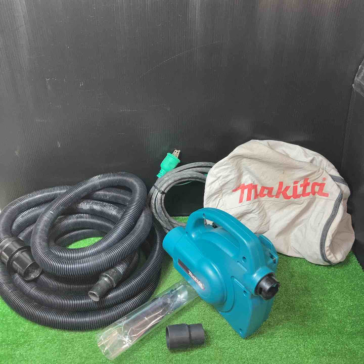 ★マキタ(makita) 小型集じん機 乾式 450(P) ◎分解清掃済み！【岩槻店】