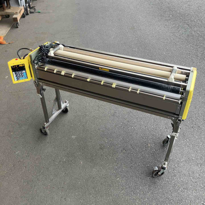 【ジャンク品扱い・店頭受取り限定】 極東産機/KYOKUTO 自動壁紙糊付機・PrimeμⅢ 【埼玉県桶川市】