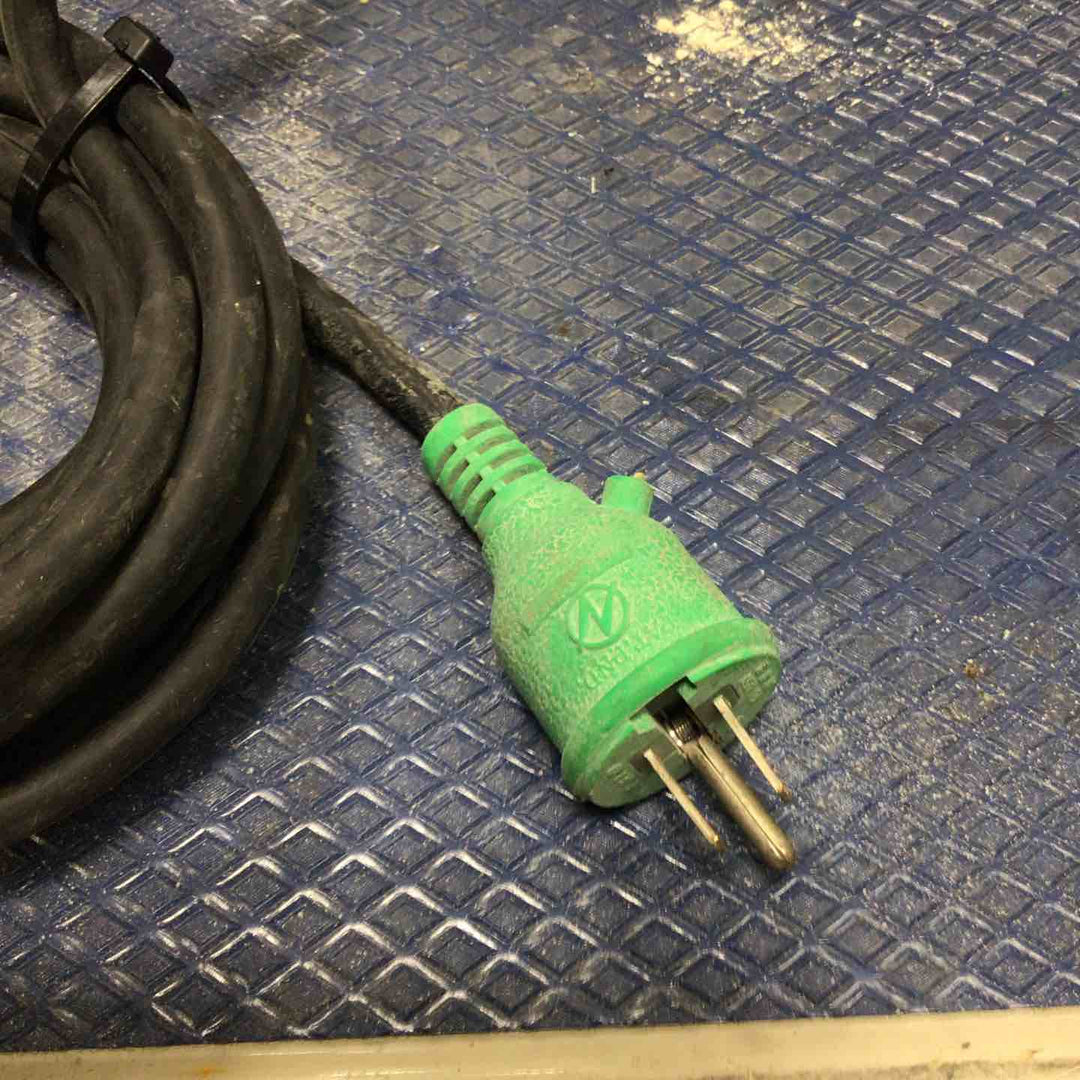 ☆マキタ(makita) 集じん機 411(P)【草加店】