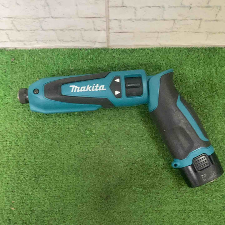 ☆マキタ(makita) コードレスペンインパクトドライバー TD021DZ【町田店】