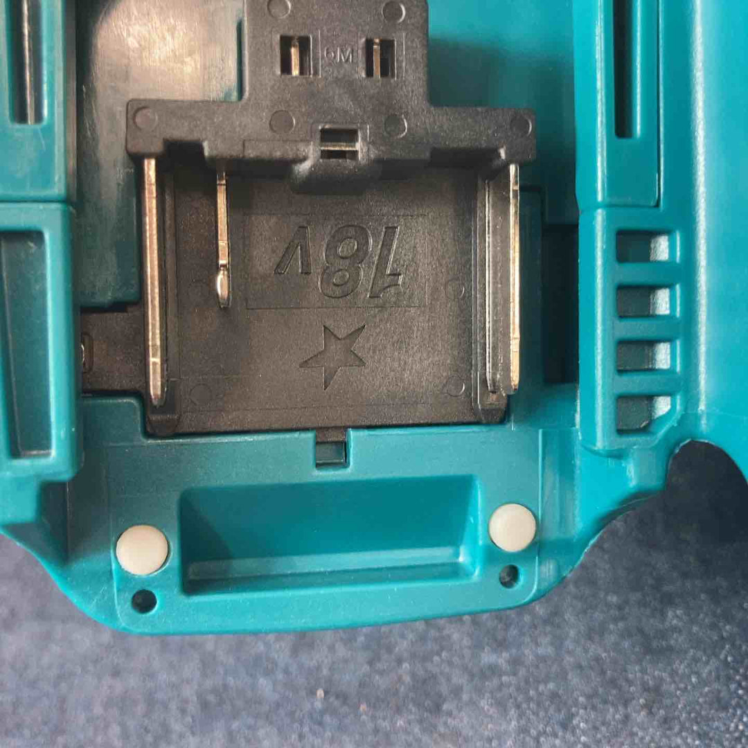 【中古美品】 マキタ(makita) コードレス丸のこ HS631DZS 充電式丸ノコ 【東大和店】