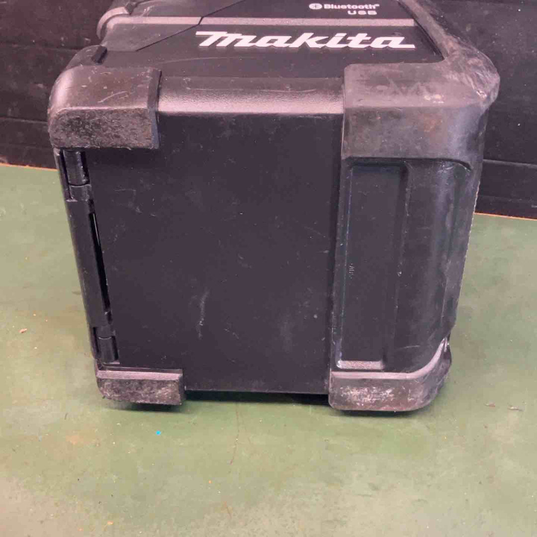 ★マキタ(makita) コードレススピーカー MR202　本体のみ ACアダプタ無し【戸田店】